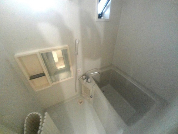 フレグランスウエストの浴室