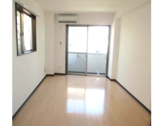 マイメゾン八幡の居間・リビング|※別部屋参照写真となります。