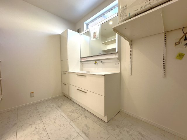 神戸市西区竜が岡2丁目新築戸建２号地の独立洗面台