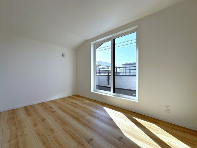 神戸市西区竜が岡2丁目新築戸建２号地の洋室