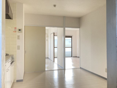 【居間・リビング】 | モナドマンション