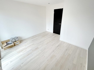 【洋室】 | クレア伊勢原