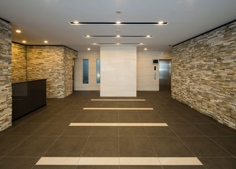 エステムコート阿波座プレミアムのロビー