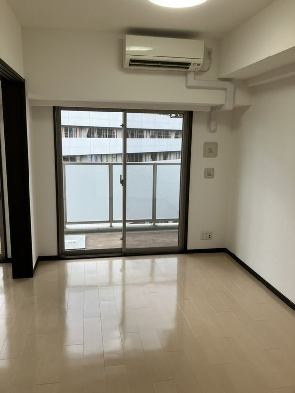 エステムコート阿波座プレミアムの居間・リビング