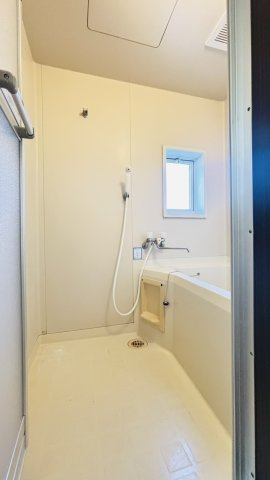 ジャルダンソレールの浴室