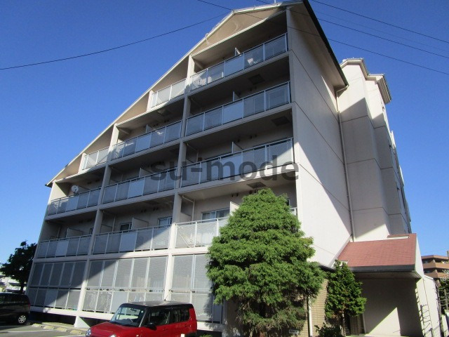 アーク福西の外観