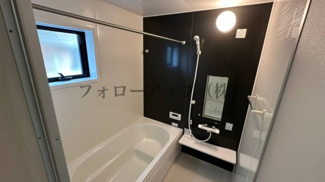 泉佐野市鶴原８期１号棟の浴室|日々の疲れを癒すお風呂付です