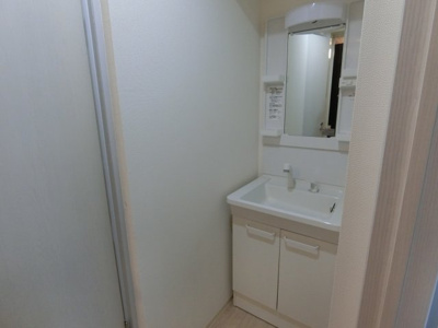 【独立洗面台】 | 第2ルナマンション | 別号室写真使用