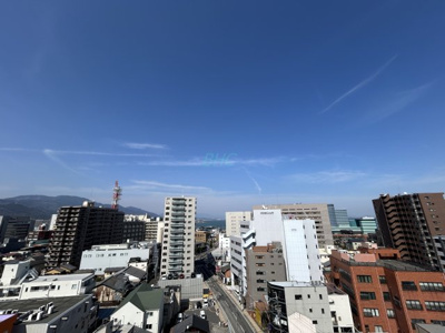 【展望】 | ハイトピア大津 | 10階のお部屋ですので開放的な眺望が広がり、毎日の暮らしを豊かに彩ります。