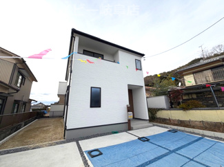 【外観】 | 岐阜市前一色新築建売限定1邸！ゆとりの広さの5LDK＋WIC！お車並列3台可能！長期優良住宅！ | 岐阜市前一色新築建売限定1邸！ゆとりの広さの5LDK＋WIC！お車並列3台可能！長期優良住宅！