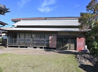 大網白里市南今泉　中古戸建の外観|5DK平屋平成元年築＋5DK昭和60年築2階建白里海岸まで徒歩約11分 白里海水浴場徒歩約１分