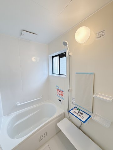 【中古戸建】邑楽郡大泉町朝日　の浴室|■浴室