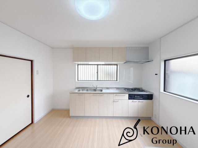 【中古戸建】邑楽郡大泉町朝日　のキッチン|■キッチン