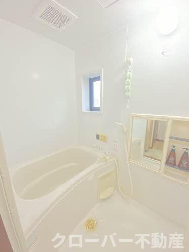 シャーメゾンS A棟の浴室