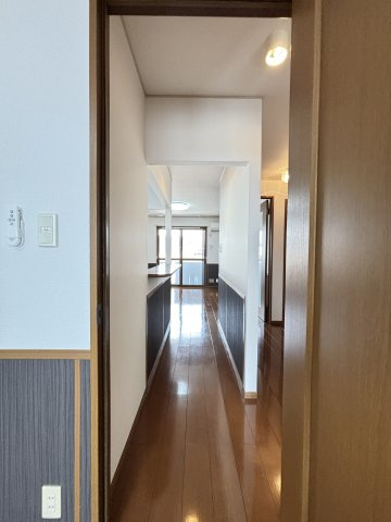 ファミールSの内装