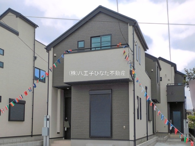 『八王子市新築戸建て』八王子市北野町537-6【仲介手数料無料】　６期の前面道路含む現地写真|～仲介手数料無料☆八王子ひなた不動産～八王子市北野町　新築戸建て