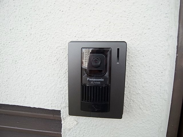 湊川センタービルB棟のセキュリティ|モニターフォンで顔が分かり安心