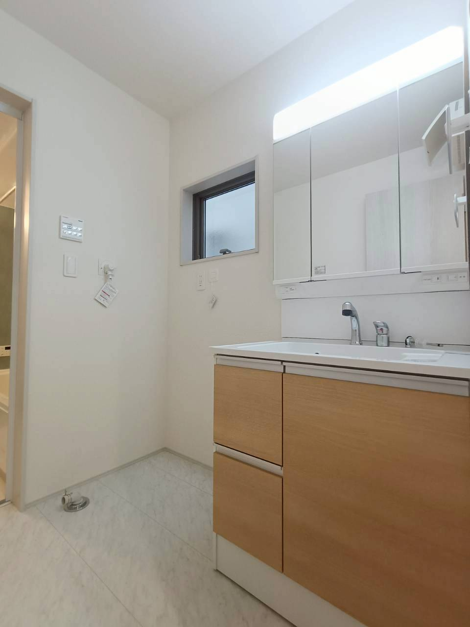 越谷市　東越谷4丁目　新築戸建　全1棟の洗面所|施工例です