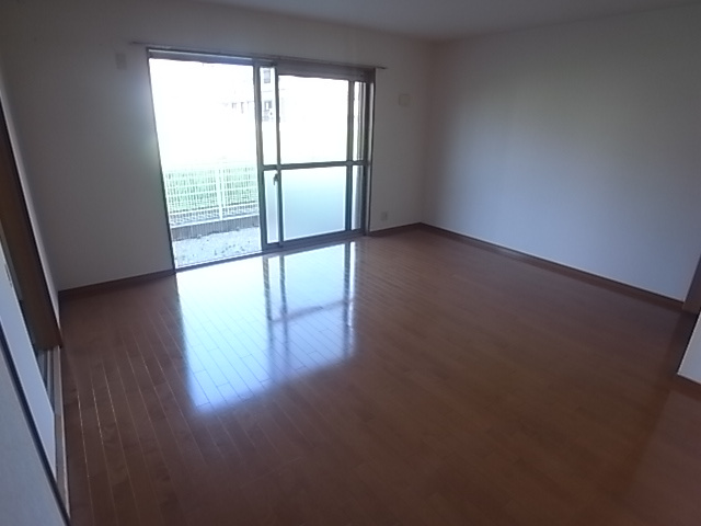 サテライト　ミーホＡ棟の居間・リビング