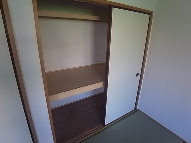 サテライト　ミーホＡ棟の収納