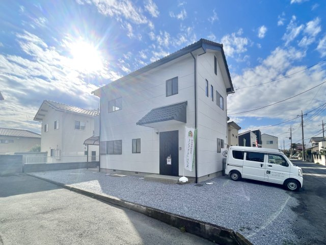 【中古戸建】太田市大原町の居間・リビング|■リビング