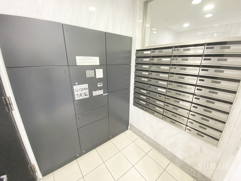 サニーコート大宮盆栽町第2のその他共用部分|集合ポストと宅配ボックスです☆