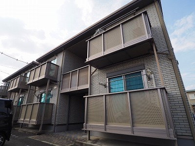 ルミエールBの外観