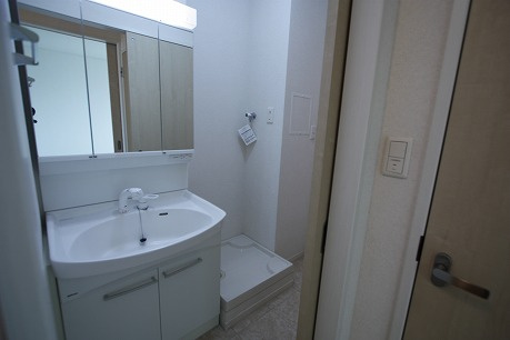 ルミエールBの洗面所