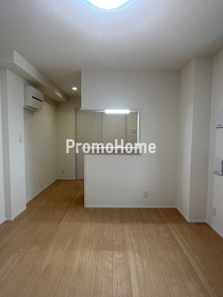 ルミケオ大手町の居間・リビング