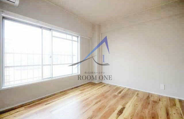 ダイヤモンドレジデンス東日暮里第二の居間・リビング|洋室のお部屋です。