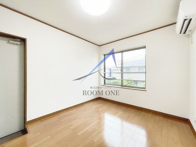 マーレ梅島の居間・リビング|洋室のお部屋です。