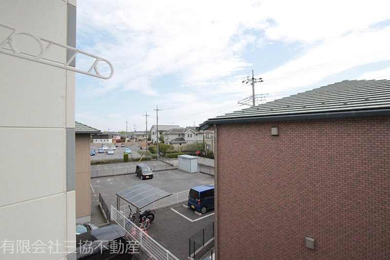 フローラ|※別部屋同室間取り写真につき若干相違有