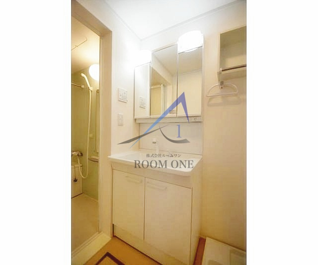 メゾン・ボヌールの洗面所|洗面台です。