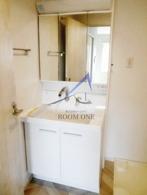 キャピタル・ヴィラの洗面所|洗面台です。