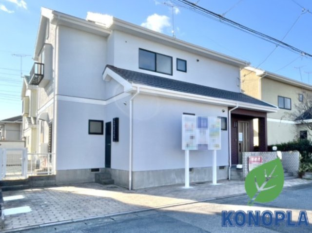 【中古戸建】太田市下小林町の外観|■外観｜閑静な住宅街で始める新しい暮らし♪開放的な毎日をあなたへ(^^♪