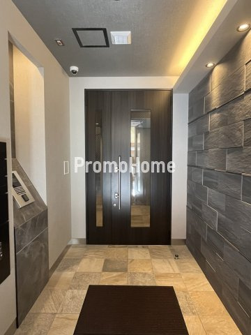 ルミケオ大手町のエントランス