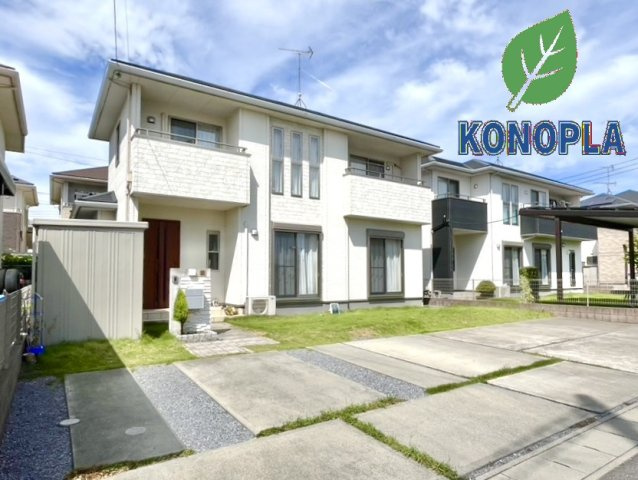【中古戸建】太田市牛沢町の外観|■外観｜庭付き一戸建てならお子様やペットが走り回っても大丈夫！伸び伸びと遊び、過ごすことができます♪