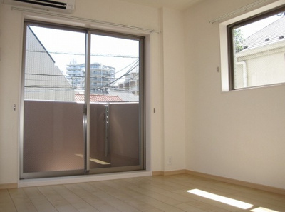 【居間・リビング】 | ローズ ボヌール