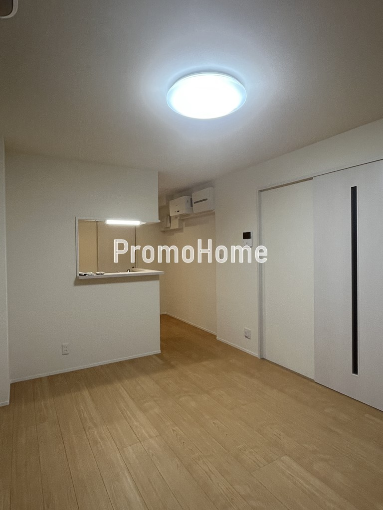 ルミケオ大手町の居間・リビング