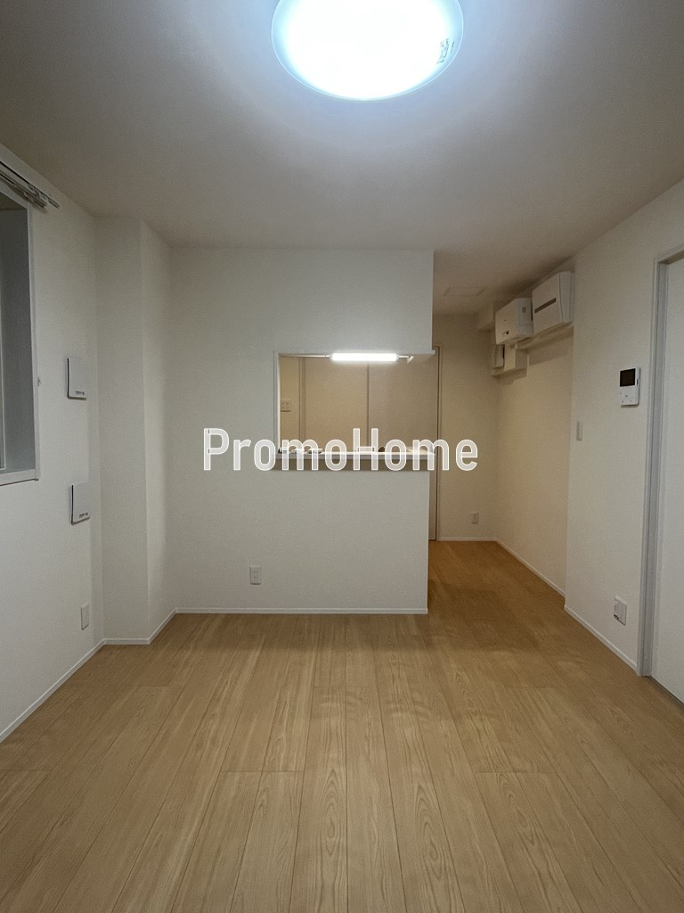 ルミケオ大手町の居間・リビング