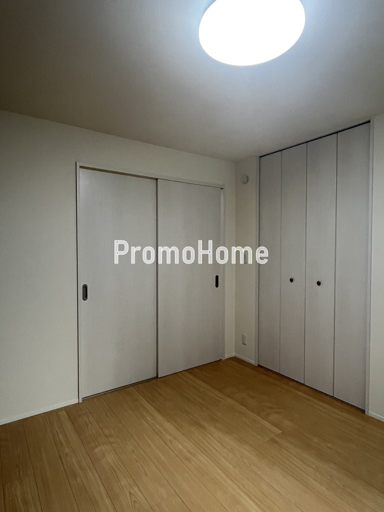 ルミケオ大手町の洋室