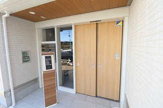 【エントランス】 | D's LIEN (ディ-ズリアン)E