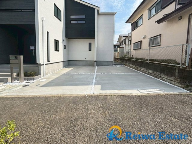 新築戸建　茅ヶ崎市堤の駐車場