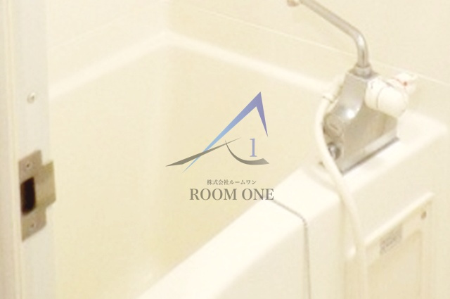 ルーブル富士見台の浴室|お風呂です。