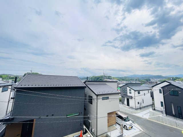 祝　成約　八王子市　館町　新築戸建ての展望|～仲介手数料無料☆八王子ひなた不動産～　八王子市館町　新築戸建て