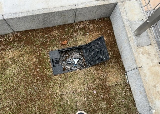 【設備】 | 敷地内には、散水栓や立水栓があります。水道水を直接利用できるため、水を運ぶ手間を省くことが出来ます。大量の水を必要とする洗車作業や清掃などに役立ちます。その他設備とあわせて、現地でご確認ください。