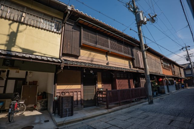 上七軒 町家シェアハウス 世界と繋がる京都暮らしの外観|これぞ町家な外観です
