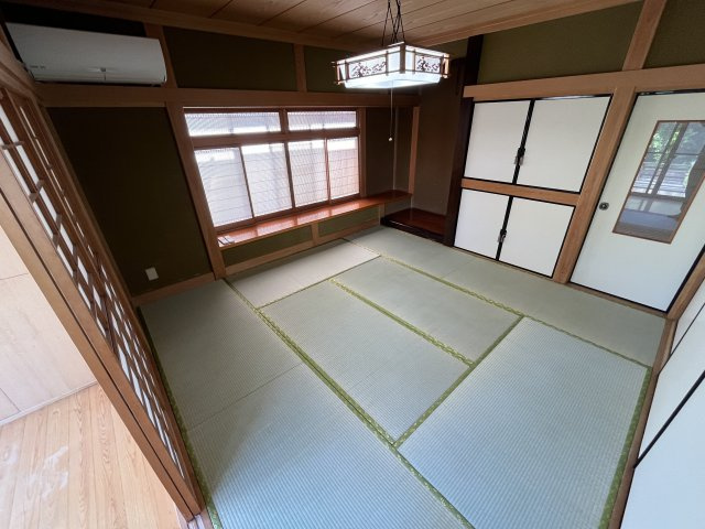福田様貸家の寝室|使い勝手のいい寝室です