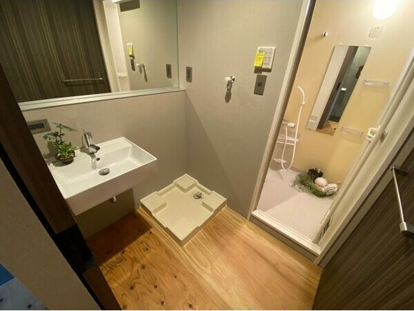 b.UEMACHIDAIの洗面所