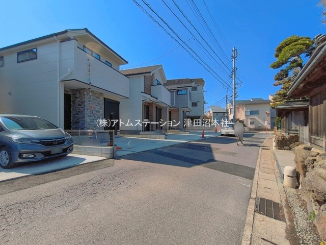 【前面道路含む現地写真】 | アトムセレクト習志野市藤崎１４期　1号棟